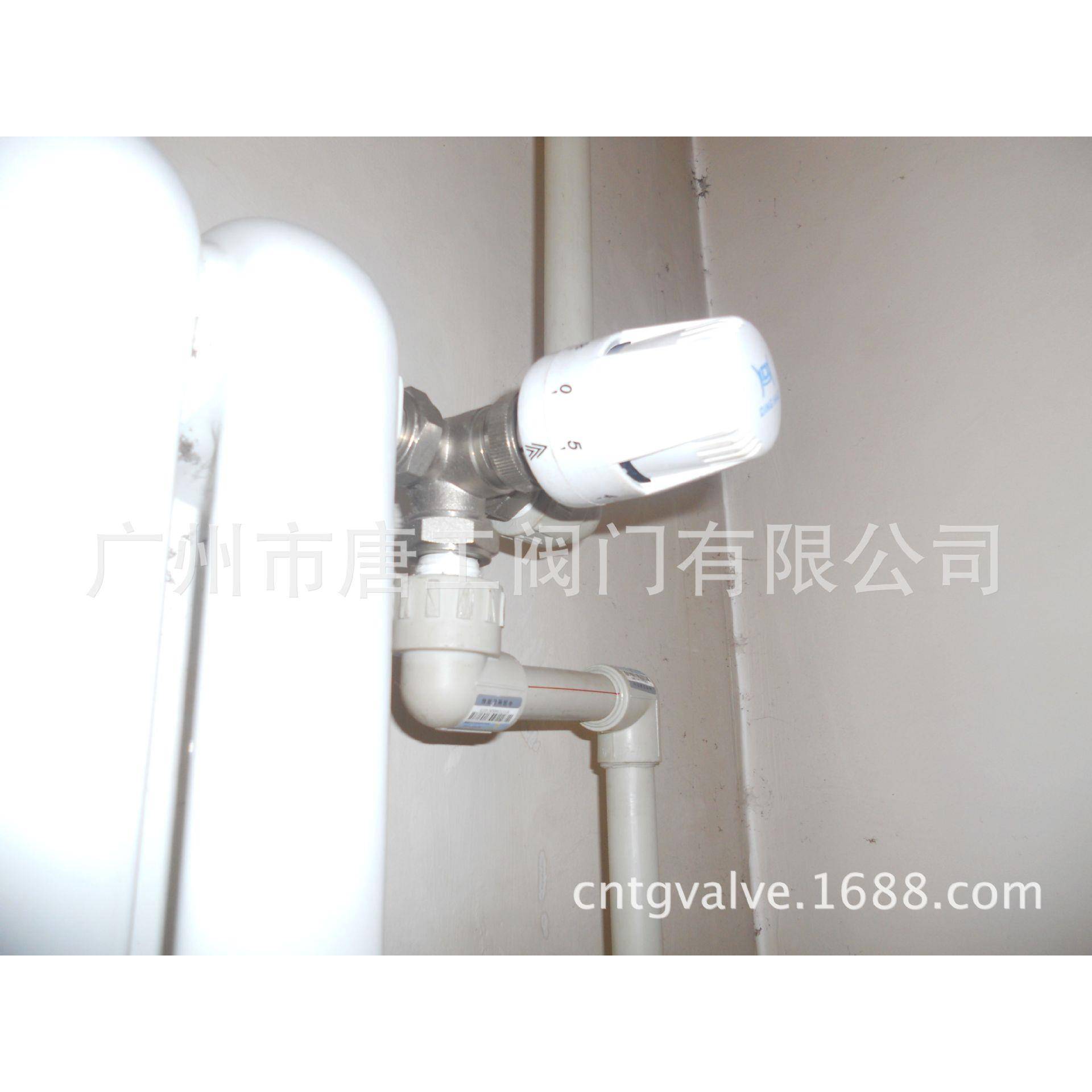 厂家直供散热器恒温控制阀 右向三通恒温控制阀 散热温控调节阀
