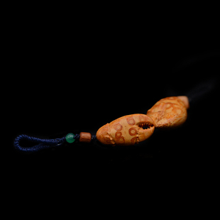 精选多年竹根雕就是有(钳)钱挂坠手捻纯手工精品竹雕蟹钳把件挂件