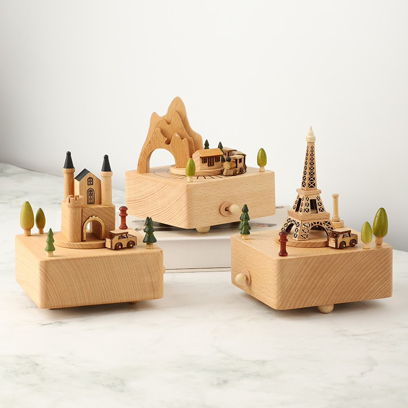 旋转木马八音盒音乐盒送女孩子女童生日礼物圣诞节礼品木质可旋转