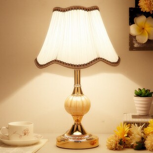 2024年新款卧室床头台灯轻奢高级感欧式台灯女孩卧室插电式床头灯