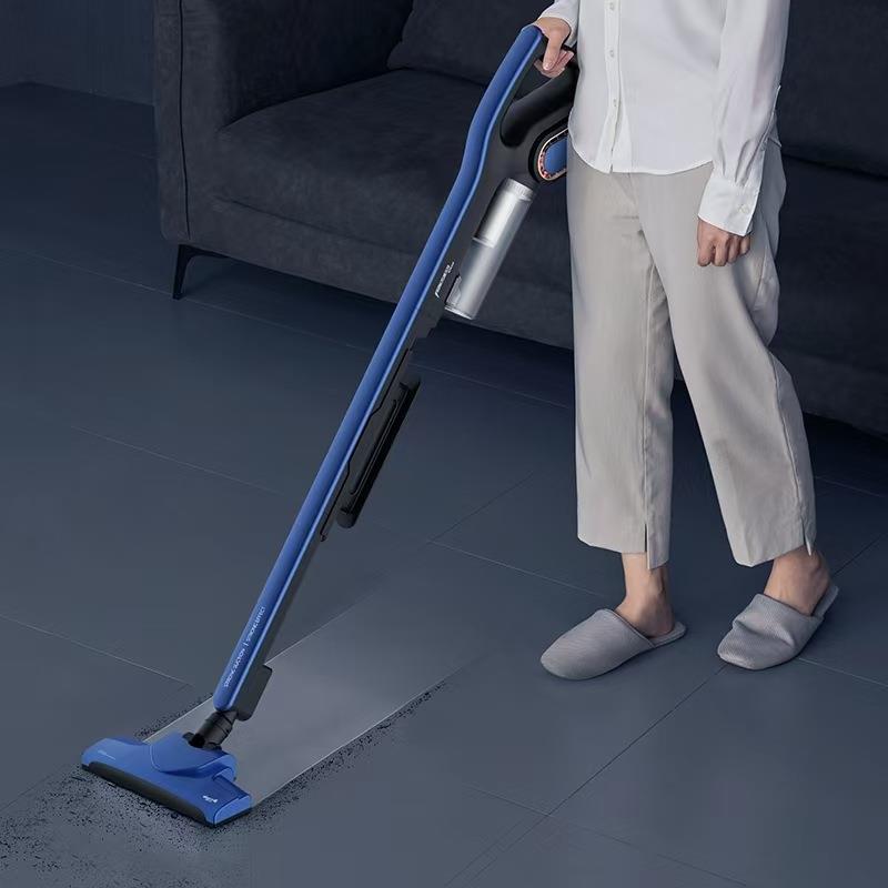 德尔玛吸尘器家用大吸力手持小型强力吸尘机器DX135F