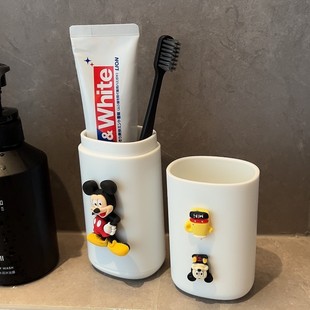 旅行便携牙刷杯创意男孩女孩家用卡通牙具盒刷牙杯儿童防尘牙刷盒