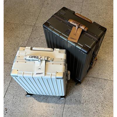 出口精致煞车轮拉杆箱杯架行李箱挂钩旅行箱20寸男女皮箱铝框箱包