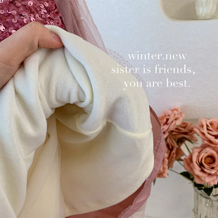 女童连衣裙秋冬季儿童高级感生日礼服洋气女孩加绒红色毛衣蓬蓬裙