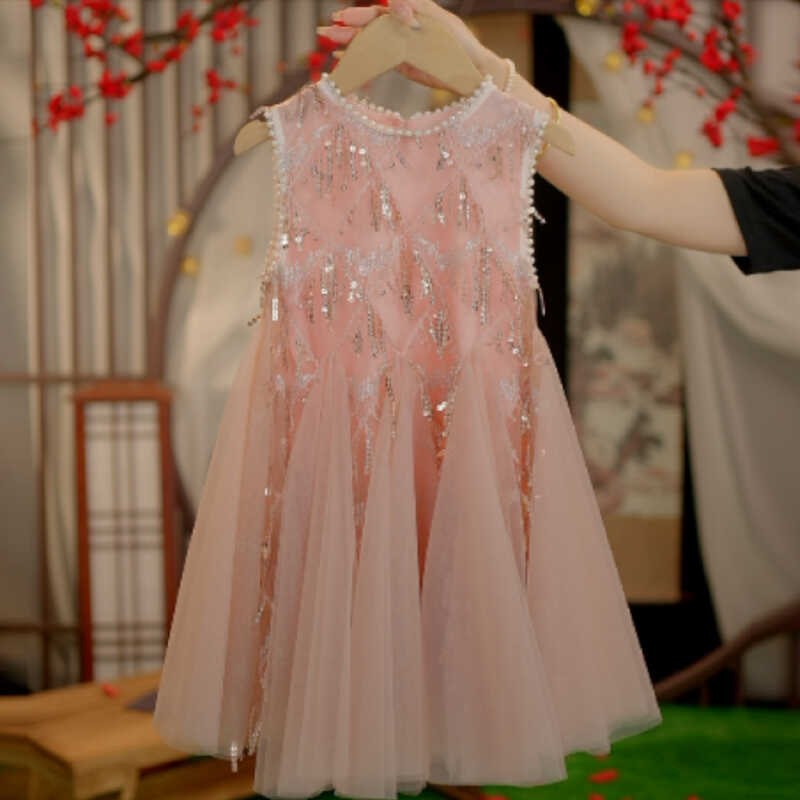 女童流苏珍珠连衣裙2024新款夏季洋气亮片礼服女孩无袖气质背心裙