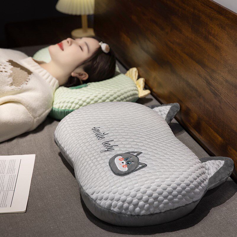 卡通冰豆豆记忆棉枕头枕芯护颈椎助睡眠柔软成人专用男午睡枕儿童