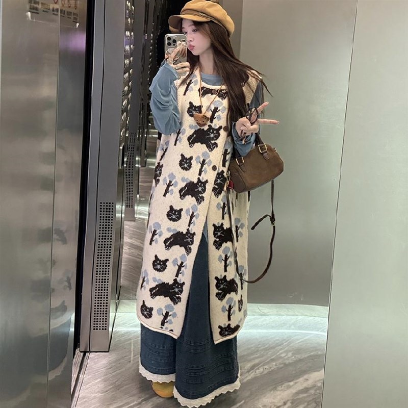 大码胖mm卡通猫咪马甲背心裙打底衫牛仔阔腿裤女秋冬显瘦三件套装