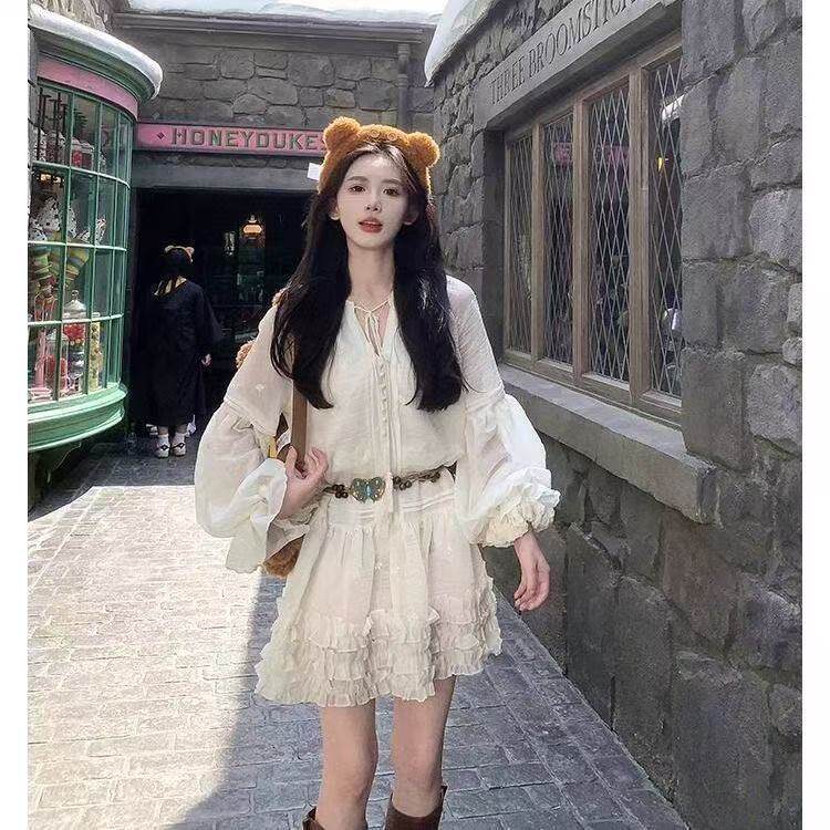 收腰灯笼新款2026春秋季甜美连衣裙长袖氛围穿搭法式气质优雅短裙