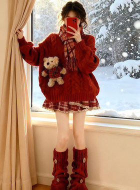 冬日新年甜美少女感红色麻花套头毛衣搭配格纹半身短裙两件套穿搭