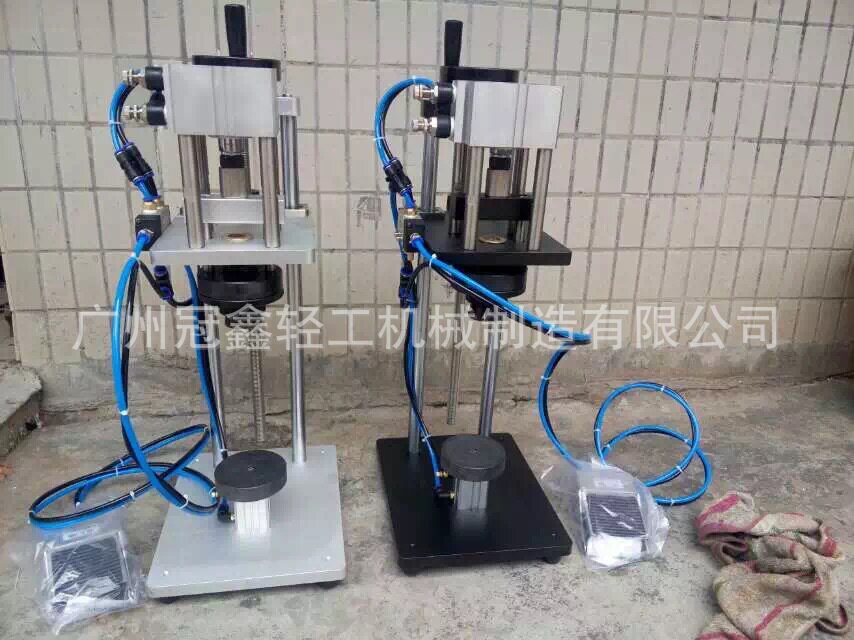 厂家香水瓶盖锁口机 喷雾剂瓶盖轧盖机 香水气动封口机抓口机