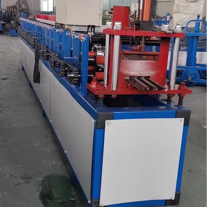 圆弧扣板机方通吊顶板设备312扣板机C84扣板机