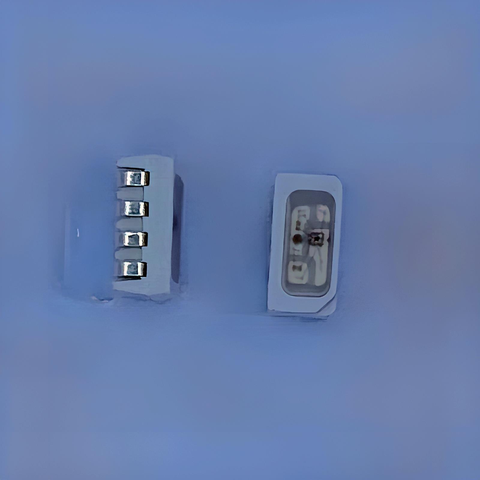 4020幻彩 WS2812B 侧面 发光LED 贴片4020RGB内置IC可控幻彩灯珠