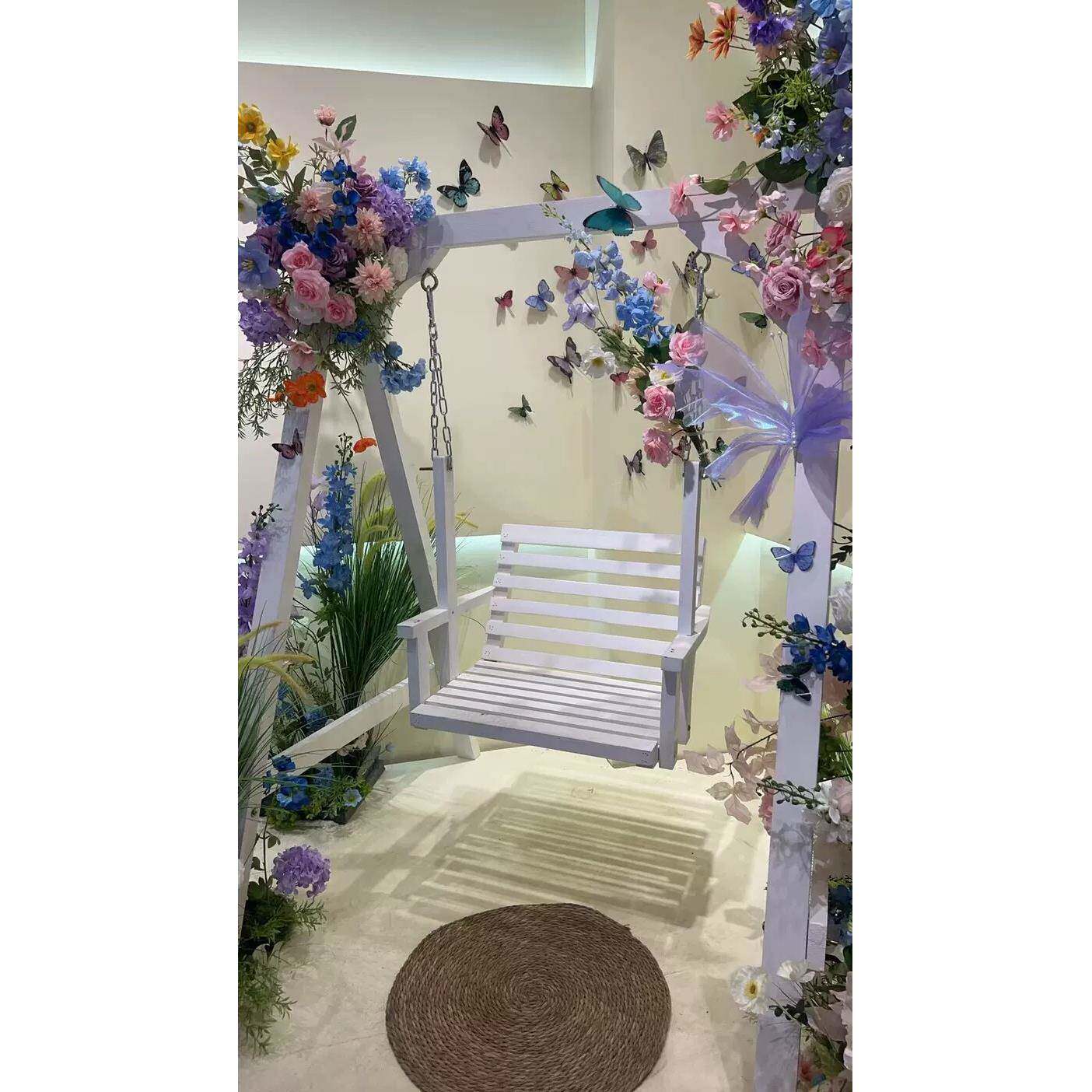网红彩色实木秋千户外阳台摇椅儿童成人吊椅简约庭院花园布景秋千