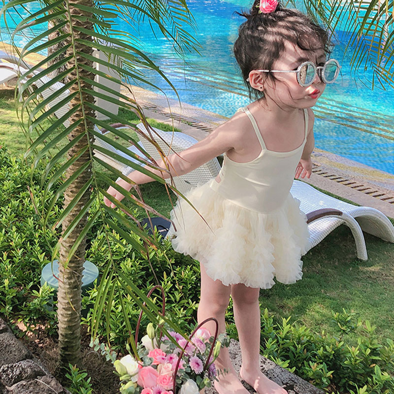 儿童泳衣女女童连体可爱公主蓬蓬裙式度假温泉游泳衣海边沙滩泳装