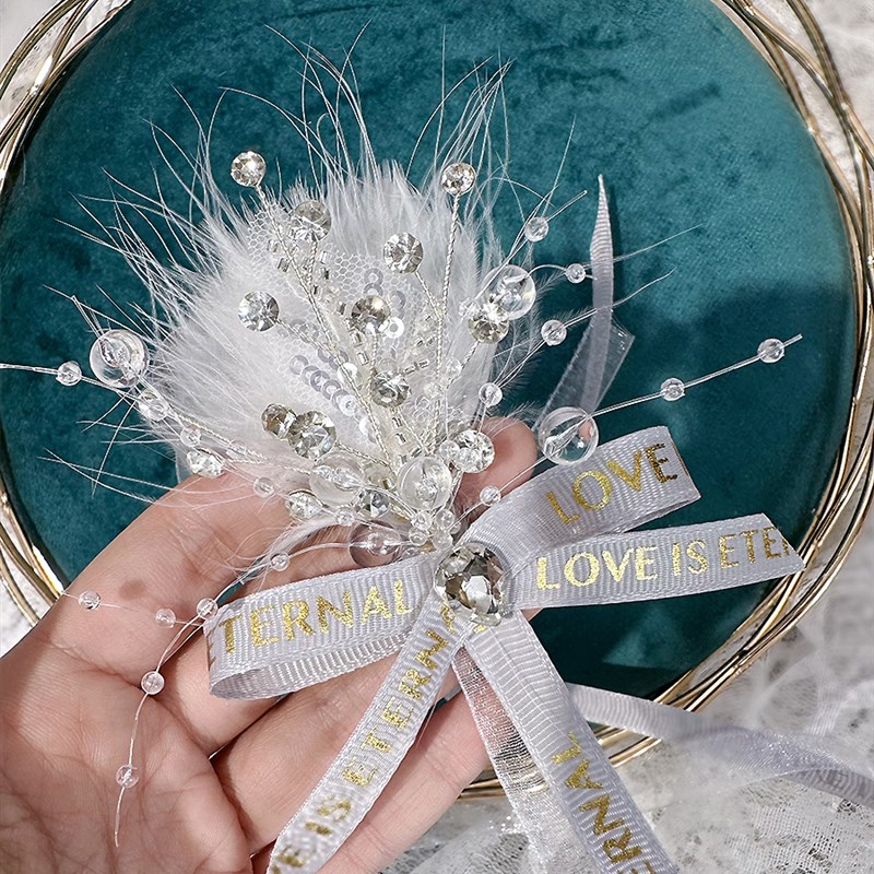 羽毛水晶手绑花新娘新郎胸花高级感伴郎伴娘儿童胸针礼服配饰品女
