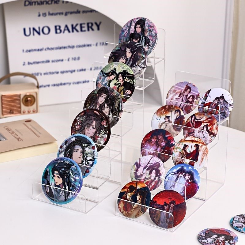 亚克力吧唧展示架透明桌面谷子收纳盒阶梯架子立牌周边徽章置物架