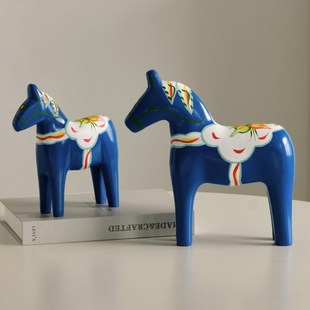 手绘红马瑞典达拉木马红色木质对马家居客厅装饰小摆设工艺品