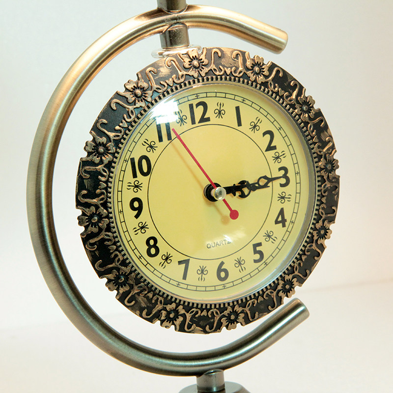 欧式复古田园古典卧室床头灯新带钟表调光书房装饰玻璃台灯