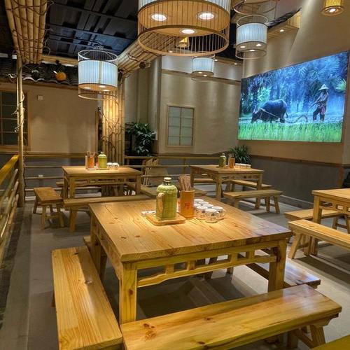 实木方桌四方桌八仙桌仿古桌椅板凳原木色桌子椅子餐厅烧烤桌饭店