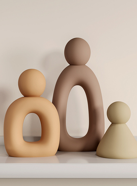 创意现代简约一家三口抽象艺术摆件高级感软装家居客厅书柜装饰品