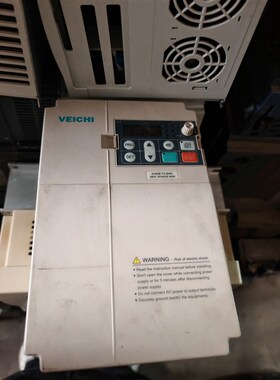 伟创变频器AC80B-T3-004G功率4kw380v拆机下