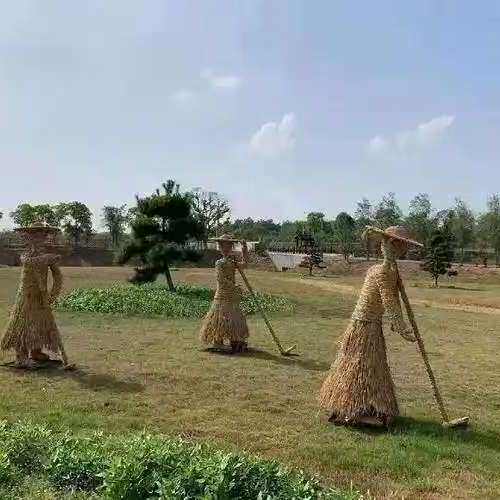 稻草工艺品制作稻草人手工编织景区草人摆件幼儿园定制