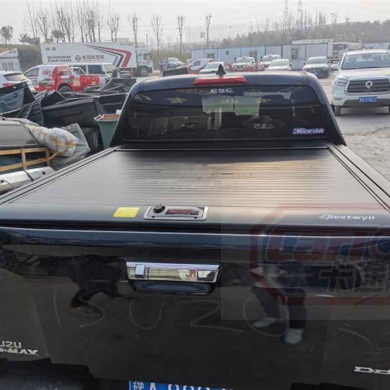 21款五十铃DMAX瑞迈铃拓后车厢皮卡专用半自动推拉卷帘后盖防雨棚