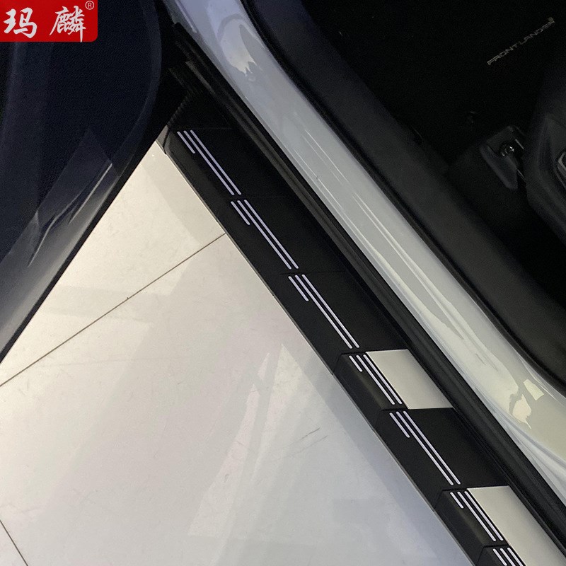 源头工厂适用于锋兰达改装侧踏板2022新款配件两侧上车脚踏板