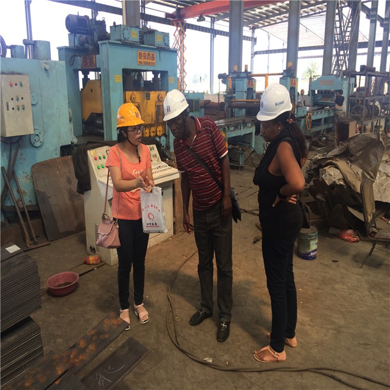 承接钢结构工程 / 厂房 / 车间 / 仓库 / 钢结构出口出口设计