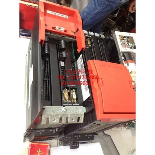 维修SEW变频器MC07B0030-5A3-4-00不显示等故障