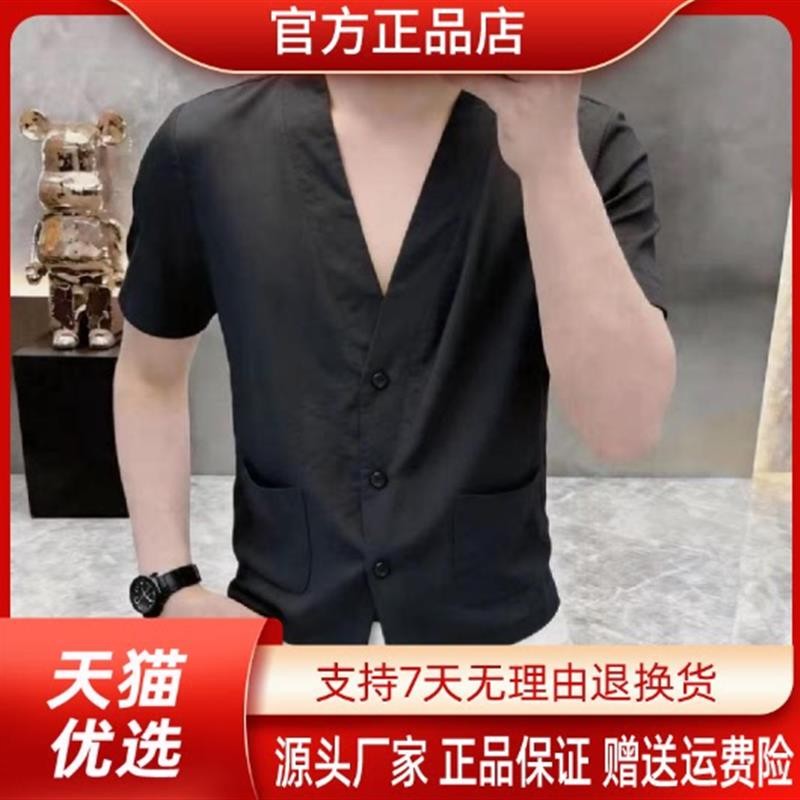 财俊轻奢男装时尚轻奢高档轻奢时尚夏新款男V领短袖衬衣休闲宽松