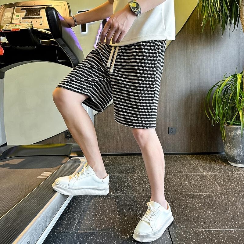 师凯服饰Amphelisia新款男士休闲短裤条纹撞色松紧腰沙滩裤五分裤