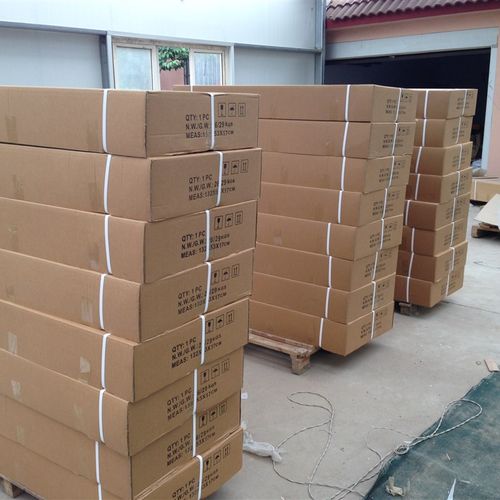 森美五金多功能橡胶木木工桌操作台工作台多功能实木桌木工工作台