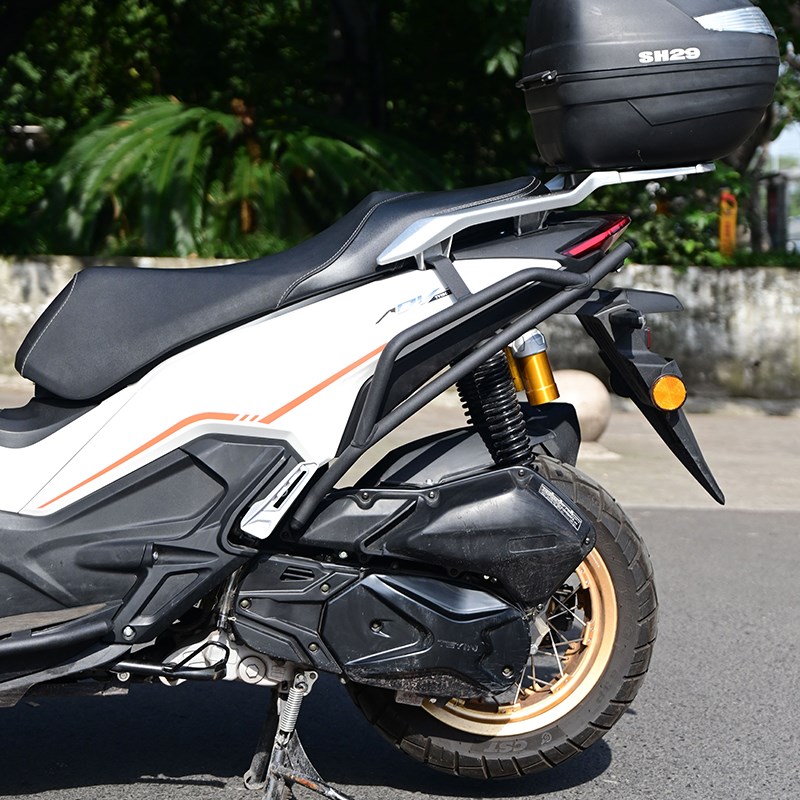 适用天鹰TT150ADV保险杠前后护杠TY150T-26D改装排气护杠全包围杠