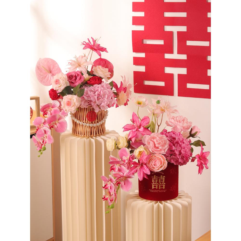 婚房摆件仿真花婚庆红色新房客厅装饰花婚礼布置结婚插花抱抱桶