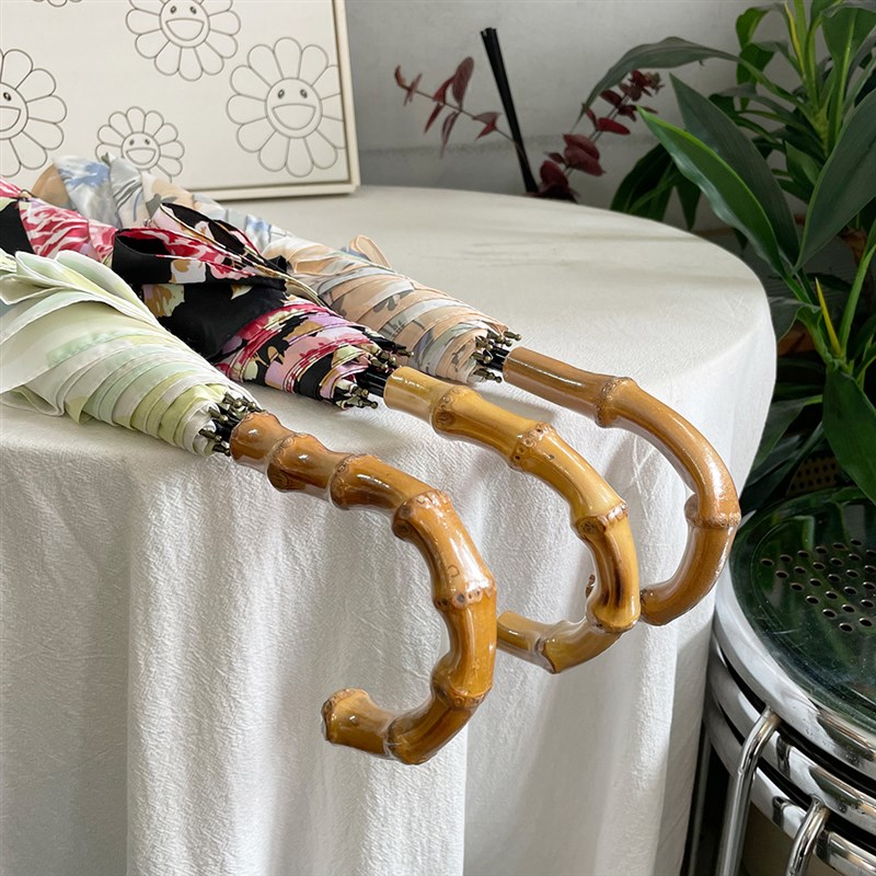 绝美~雨天复古印花樱桃雨伞二折竹柄女士高端气质折叠伞