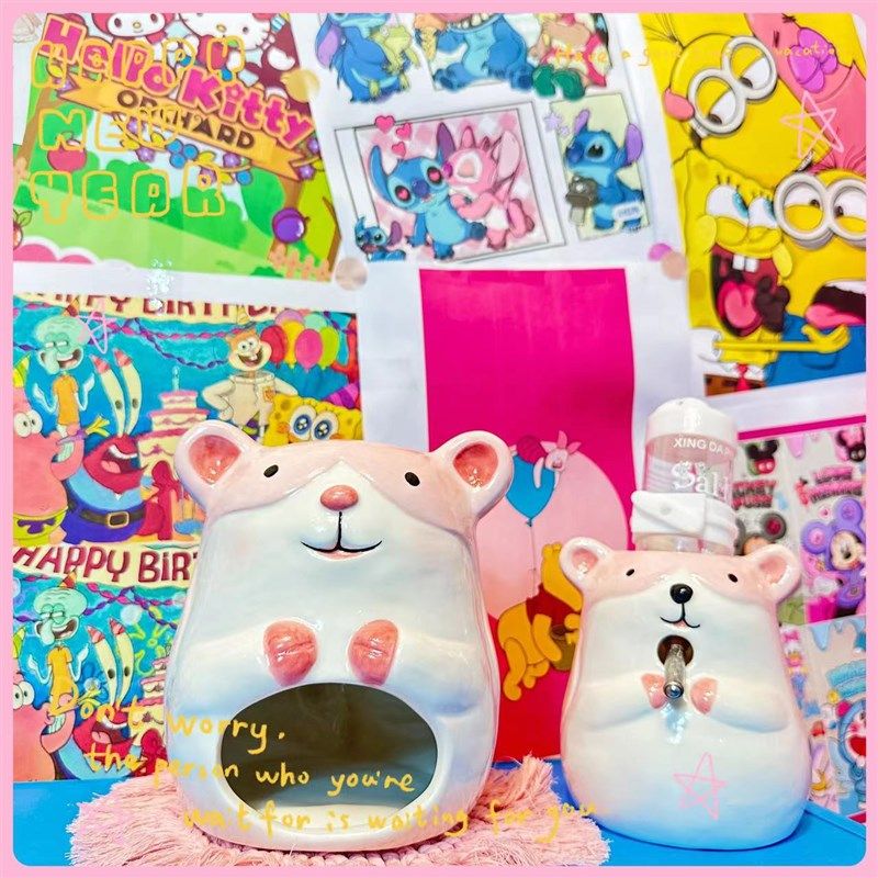 24新款金丝熊陶瓷水樽可爱仓鼠抱宠物饮水支架蜜袋鼯刺猬造景摆件,宠物/宠物食品及用品,鼠类喂食器,淘宝优惠券,粉丝福利购,淘宝优惠卷