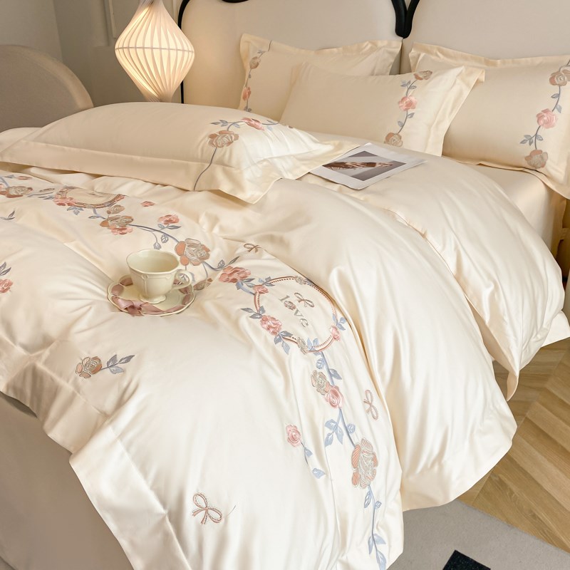 A类秋冬长绒棉纯棉四件套轻奢加厚全棉磨毛被套床单新款床上用品4