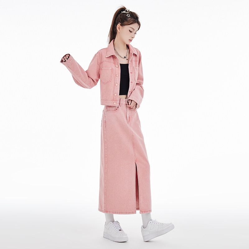 粉色牛仔套装半身裙女秋季2023年新款秋冬套装女款今年流行两件套