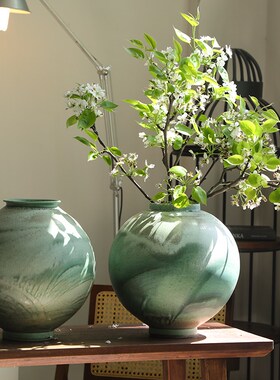 新中式星球罐绿色陶瓷侘寂风复古艺术粗陶花盆插干花简约民宿居家