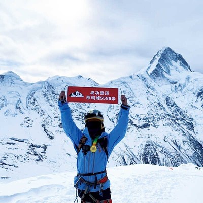 登顶手拉横幅爬山雪山登山手拉旗帜条幅定做户外周边条幅拉条定制