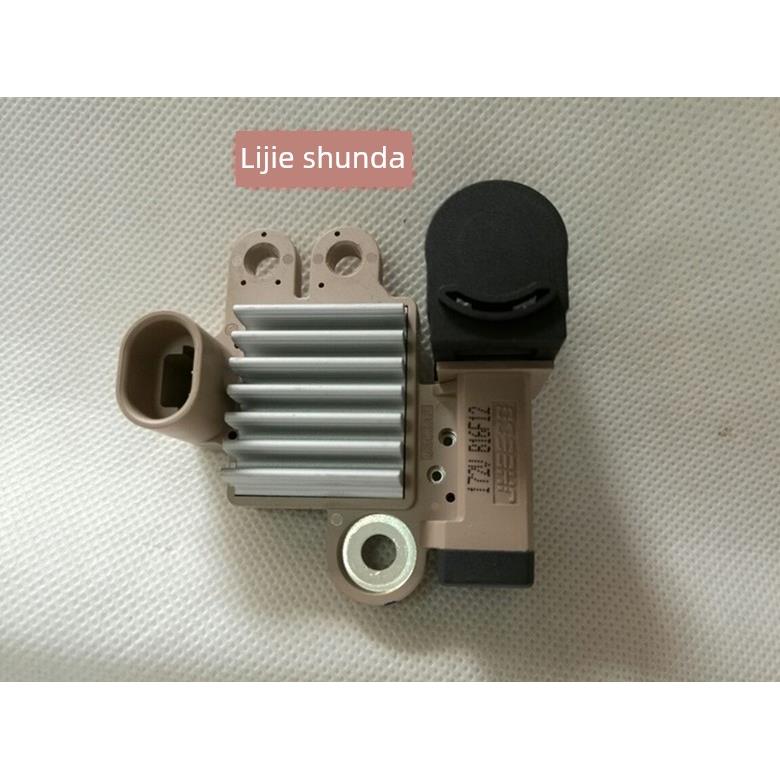 适用北汽威旺威望306发电机调节器 配汉拿威望A12HFZ172V发电机