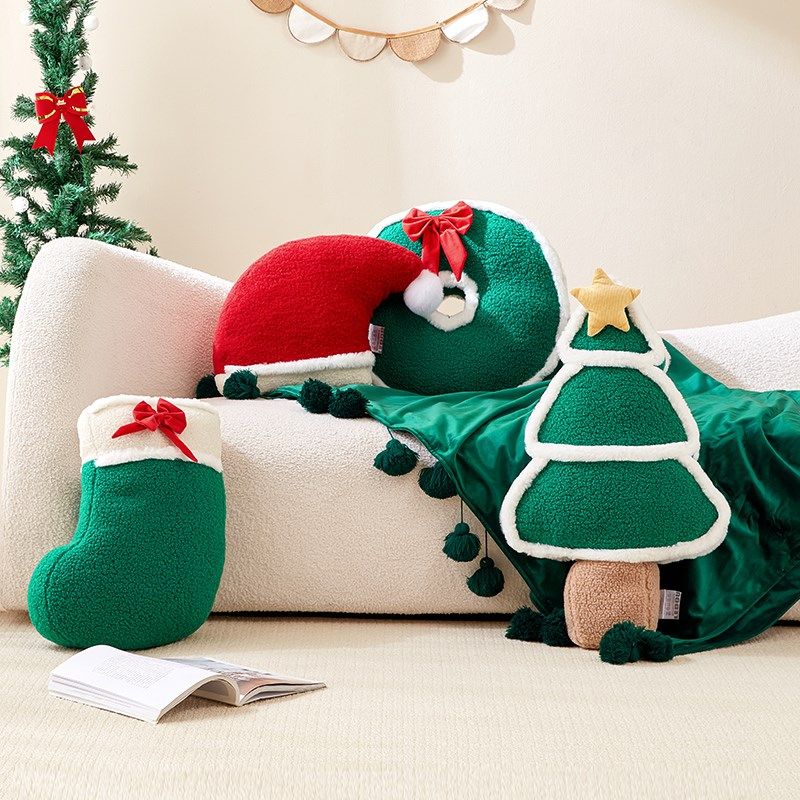 圣诞抱枕圣诞节礼物圣诞树装饰娃娃公仔沙发靠垫飘窗靠枕玩偶摆件