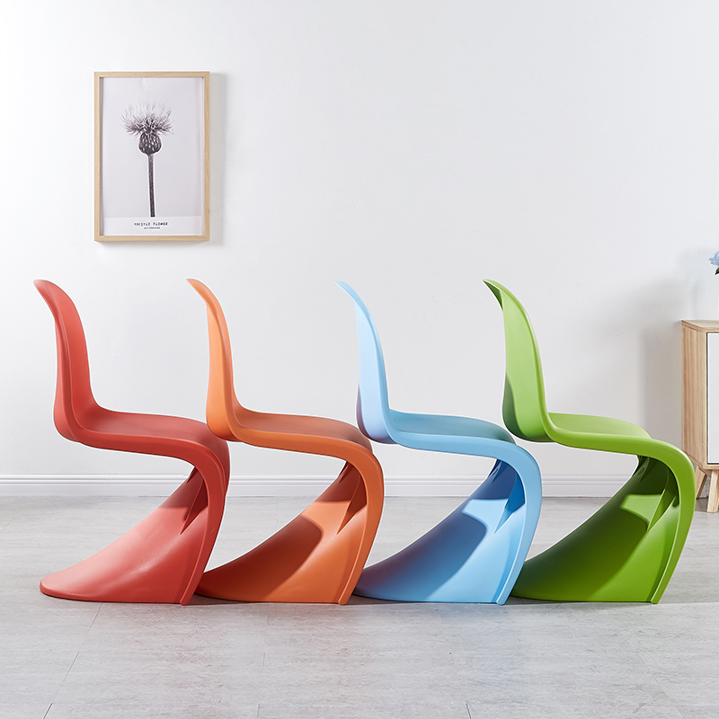 北欧缤纷潘东椅S形设计师椅酒店接待椅时尚塑料餐椅简约美人椅