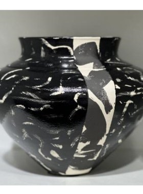 新中式创意手工陶瓷花器花瓶摆件中古侘寂风小众装饰品民宿工艺品