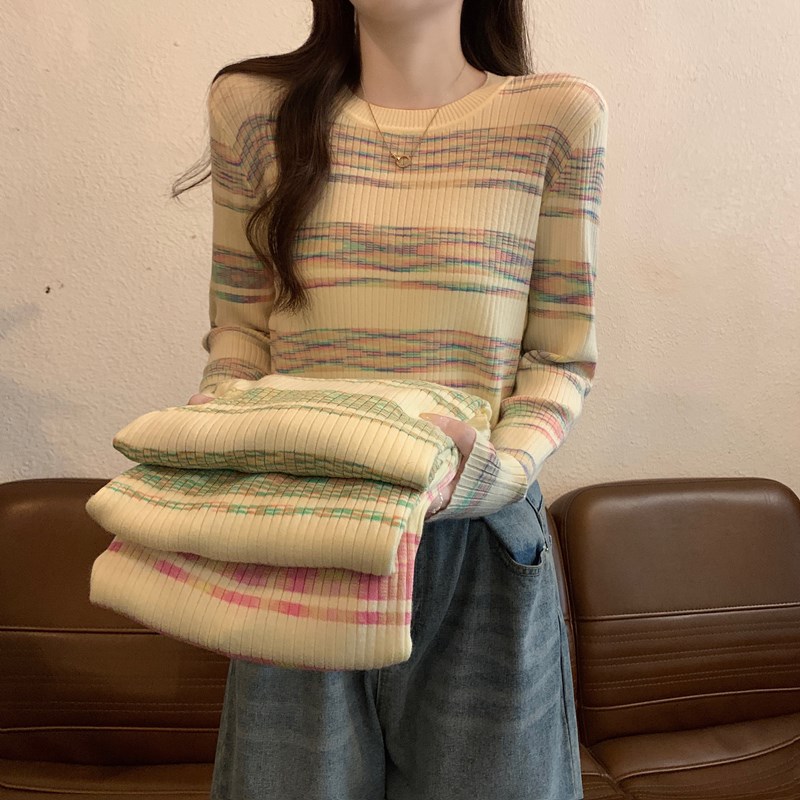春秋冬薄款彩虹条纹长袖打底针织衫上衣洋气可外穿圆领内搭毛衣女