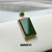 天然正品 新疆和田玉碧玉无事牌吊坠18k金女款 玉石平安挂件送朋友