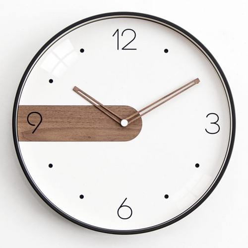 现代简约挂钟客厅北欧实木时钟挂墙创意家用卧室静音家居石英钟表