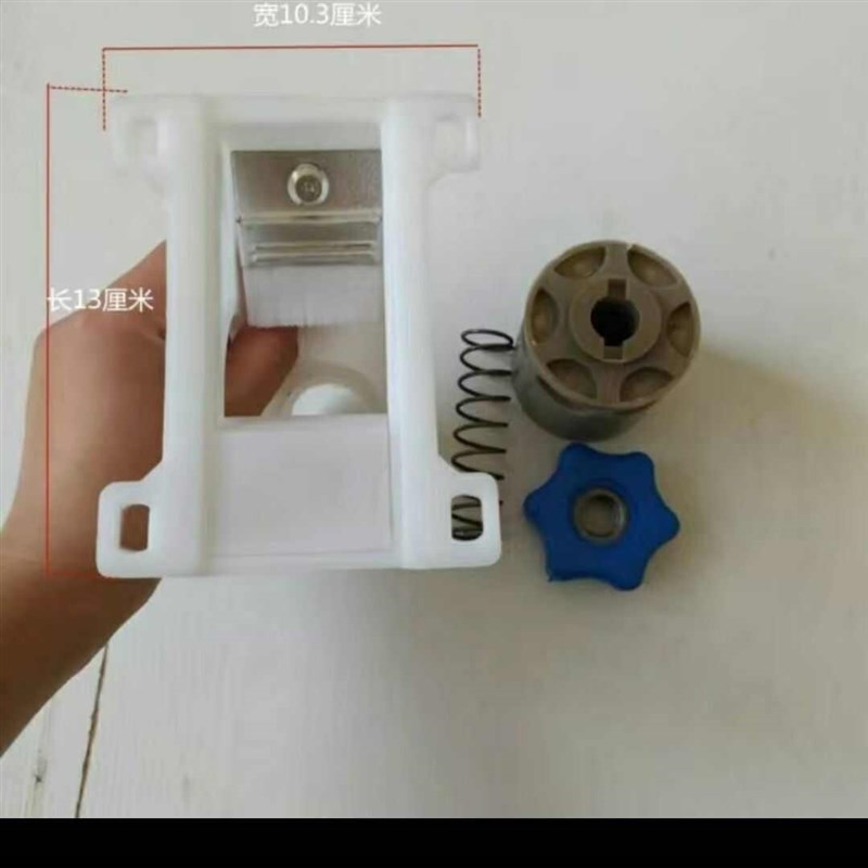 手推式施肥器配件微耕机播种盒弹簧播肥盒买盒赠播肥管手柄16mm