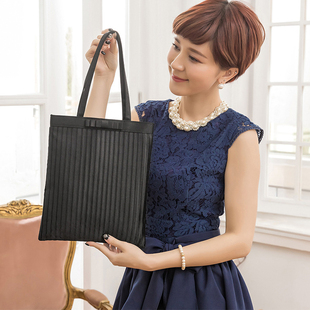 2021新款春夏季手腕手提包时尚z洋气购物袋包女士百搭小包包潮555